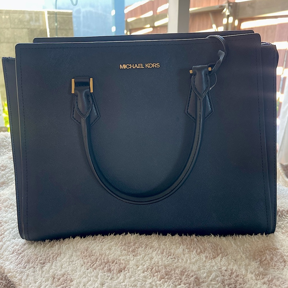 New Black Michael Khors Bag